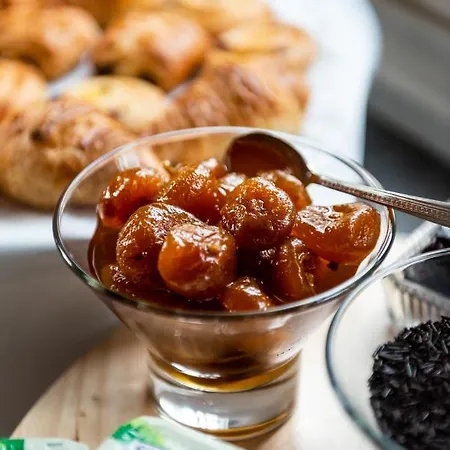 Rose House Alojamento de Acomodação e Pequeno-almoço 2*