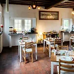 Alojamento de Acomodação e Pequeno-almoço Rose House
