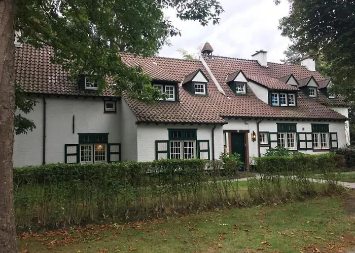 Rose House Alojamento de Acomodação e Pequeno-almoço 2*