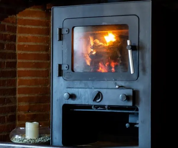 Alojamento de Acomodação e Pequeno-almoço Rose House 2*